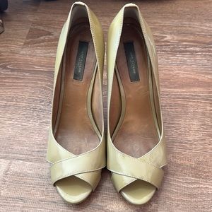 Ann Taylor Pumps
